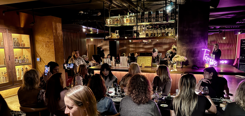 23.12.4 New York Fempire Dinner